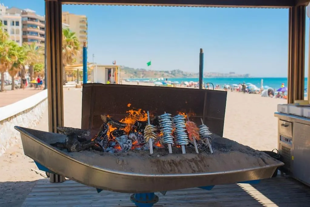 Apartament Moderno Piso A Un Paso De La Playa Benalmádena 0*,